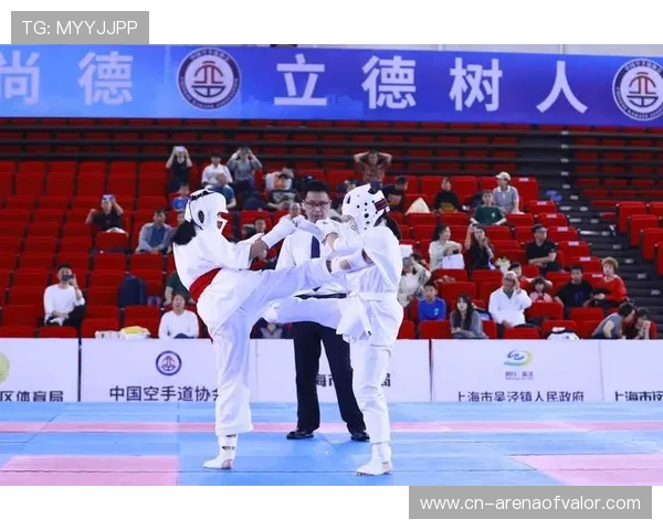赛后空手道比赛场馆向公众开放体验助力全民健身活动