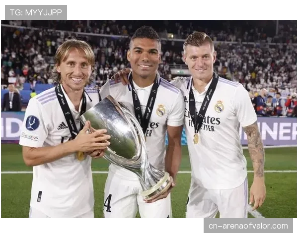 皇家马德里为莫德里奇举办纪念仪式,表彰其为俱乐部出战的第500场正式比赛